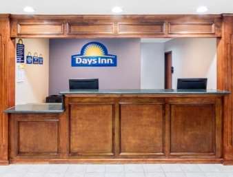 Days Inn By Wyndham Galliano La Interior foto