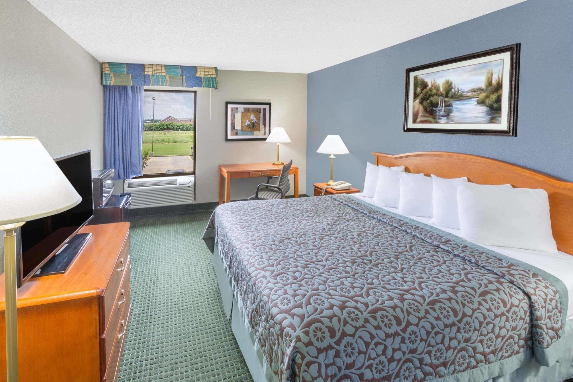 Days Inn By Wyndham Galliano La Exterior foto